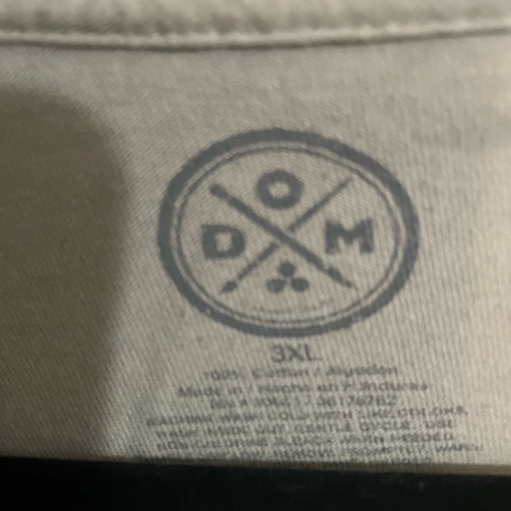 3X DOM Beige Graphic T-Shirt - Picture 4 of 4